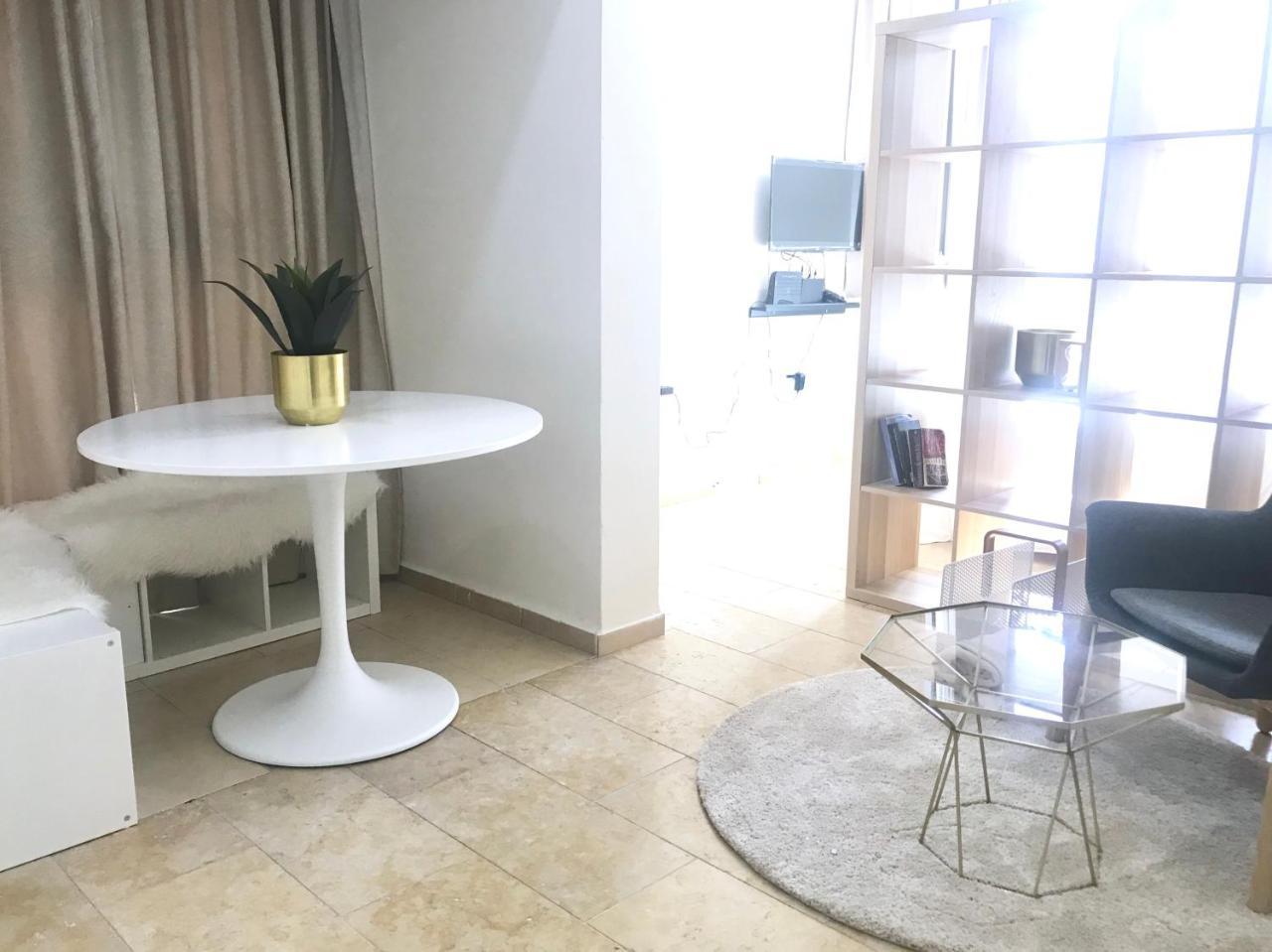 Bright And Spacious Loft By The Sea With Bomb Shelter 特拉维夫 外观 照片