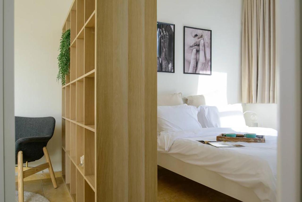 Bright And Spacious Loft By The Sea With Bomb Shelter 特拉维夫 外观 照片